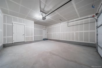 21845 51st Dr, Aurora, CO 80019