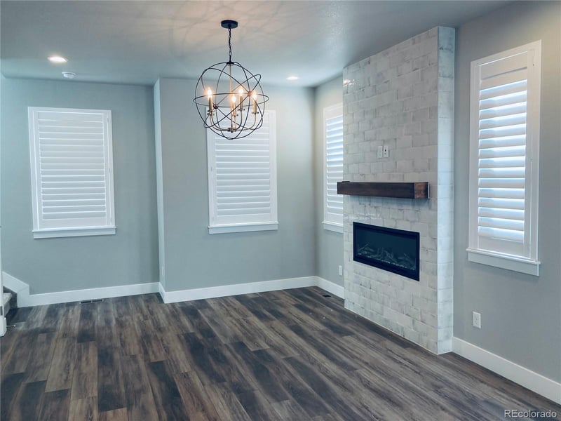 1025 Gilbert St #E, Castle Rock, CO 80104