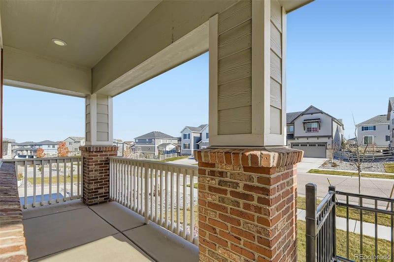 7287 White Crow Way, Aurora, CO 80016