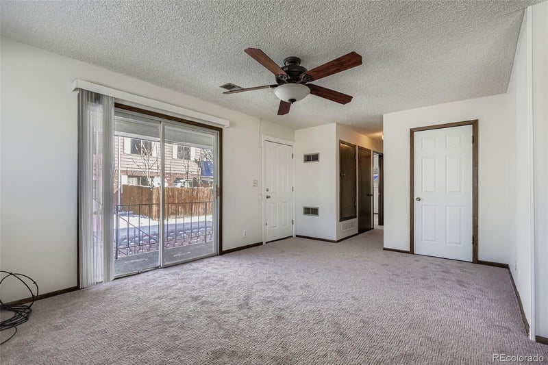9859 Croke Dr, Denver, CO 80260