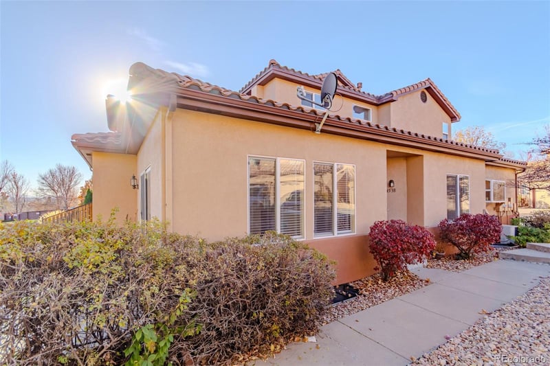 4538 Atchison Way, Aurora, CO 80015