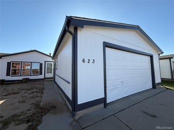 623 Prairie Ave, Brighton, CO 80603