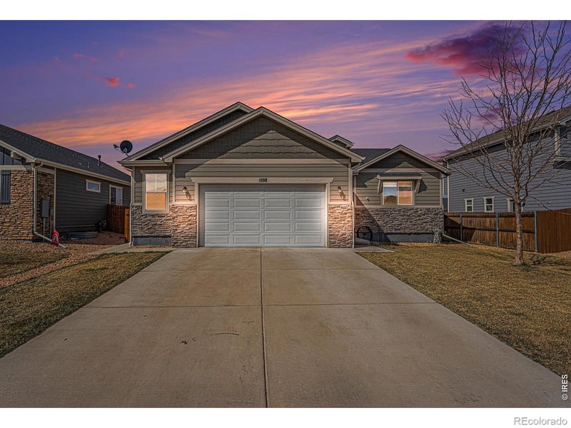 1108 Osprey Way, Wiggins, CO 80654