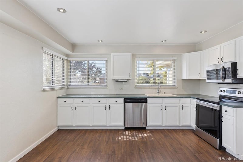 1600 Zenobia St, Denver, CO 80204