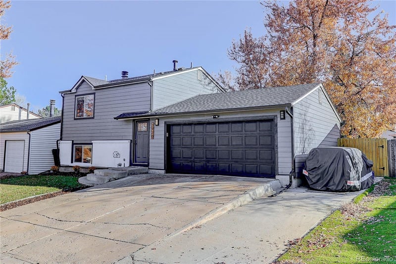 3920 Truckee Ct, Aurora, CO 80013