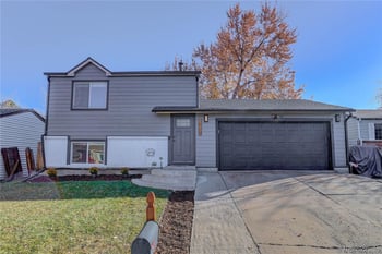 3920 Truckee Ct, Aurora, CO 80013