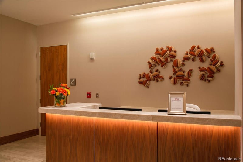 250 Columbine St #409, Denver, CO 80206
