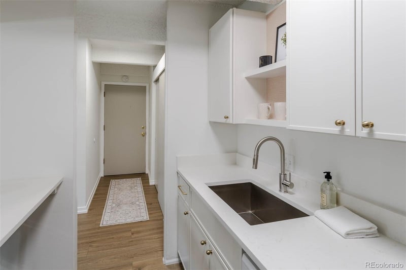 1365 Columbine St #401, Denver, CO 80206