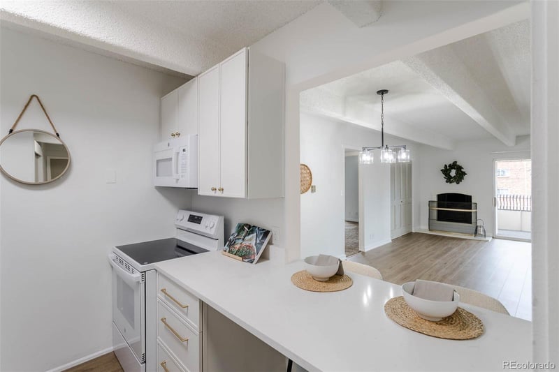 1365 Columbine St #401, Denver, CO 80206