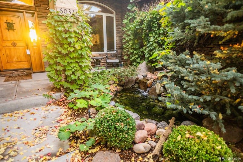 6033 S Eagle St, Centennial, CO 80016