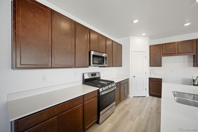 39803 Penn Rd, Elizabeth, CO 80107