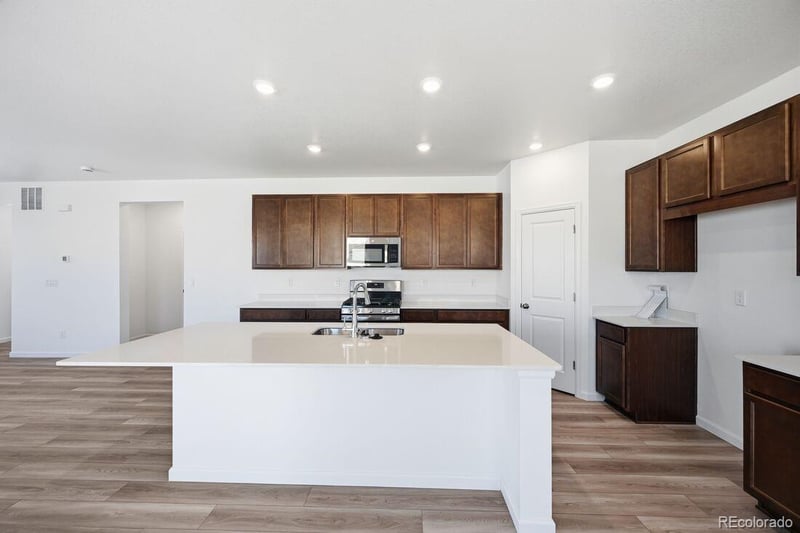 39803 Penn Rd, Elizabeth, CO 80107