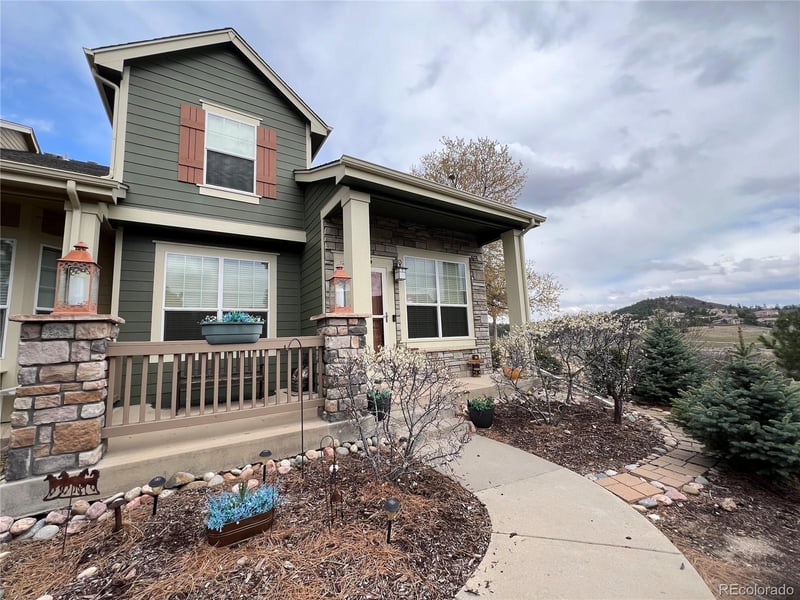 896 Ironspur Ct, Castle Rock, CO 80108
