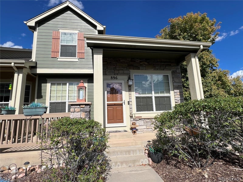 896 Ironspur Ct, Castle Rock, CO 80108