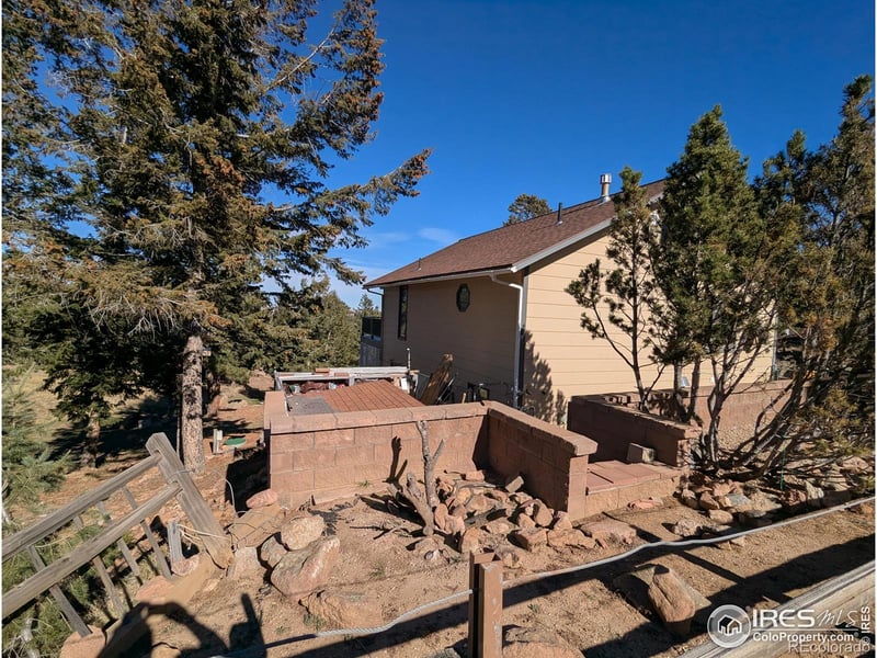 4360 Green Mountain Dr, Livermore, CO 80536