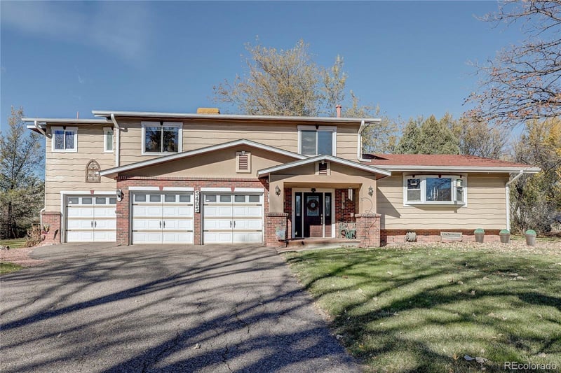5405 Howell St, Arvada, CO 80002