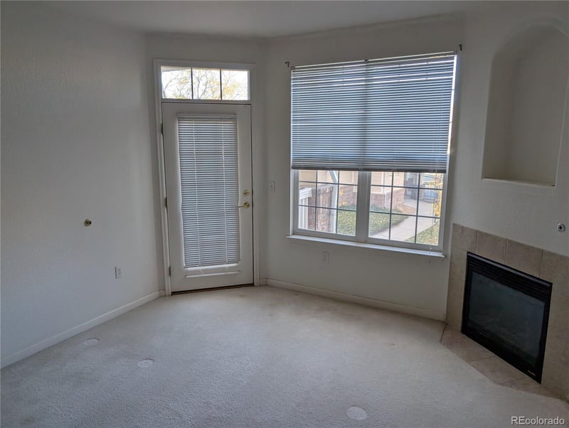 5703 Gibralter Way #6-206, Aurora, CO 80019