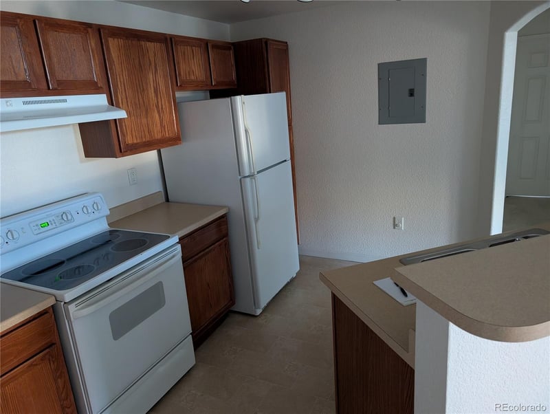 5703 N Gibralter Way #6-206, Aurora, CO 80019