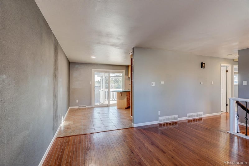 4904 61st Dr, Arvada, CO 80003