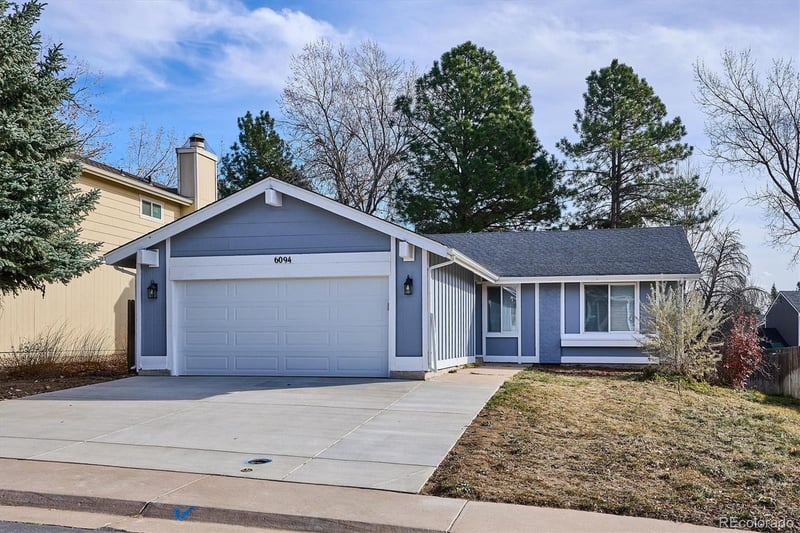 6094 Kingston Cir, Englewood, CO 80111
