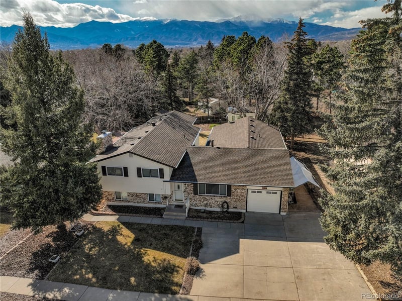 1336 Doyle Pl, Colorado Springs, CO 80915