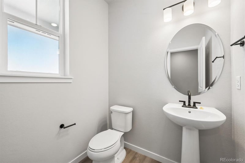 22795 47th Ave, Aurora, CO 80019