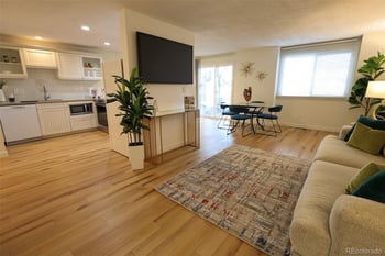 2840 Kenton Ct, Aurora, CO 80014