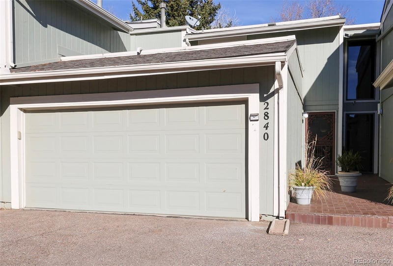 2840 Kenton Ct, Aurora, CO 80014