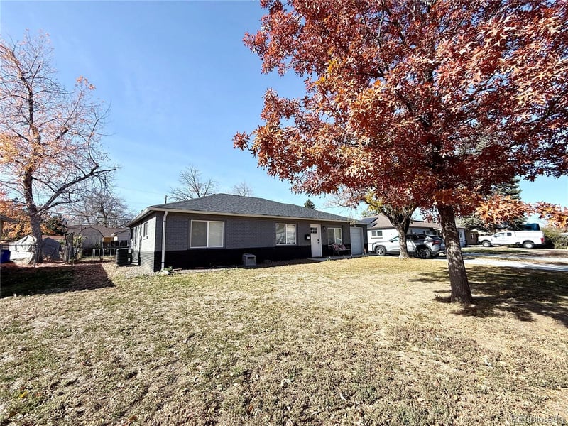 1001 Troy St, Aurora, CO 80011