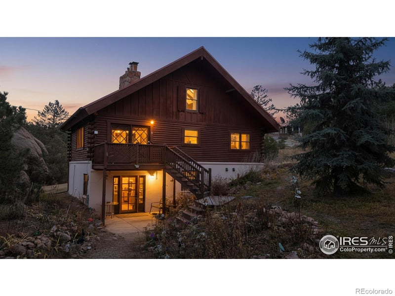181 Deer Ln, Lyons, CO 80540