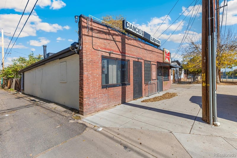 4705 Claude Ct, Denver, CO 80216