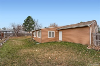 15747 Union Ave, Aurora, CO 80015