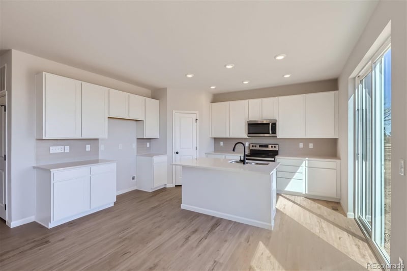 5830 Farmstead Pl, Mead, CO 80504