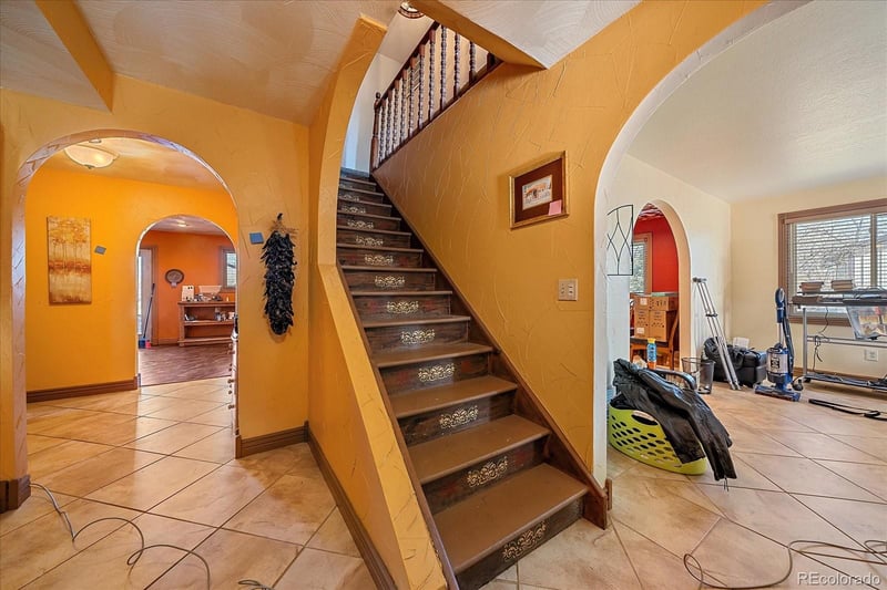 9833 Zephyr Dr, Broomfield, CO 80021
