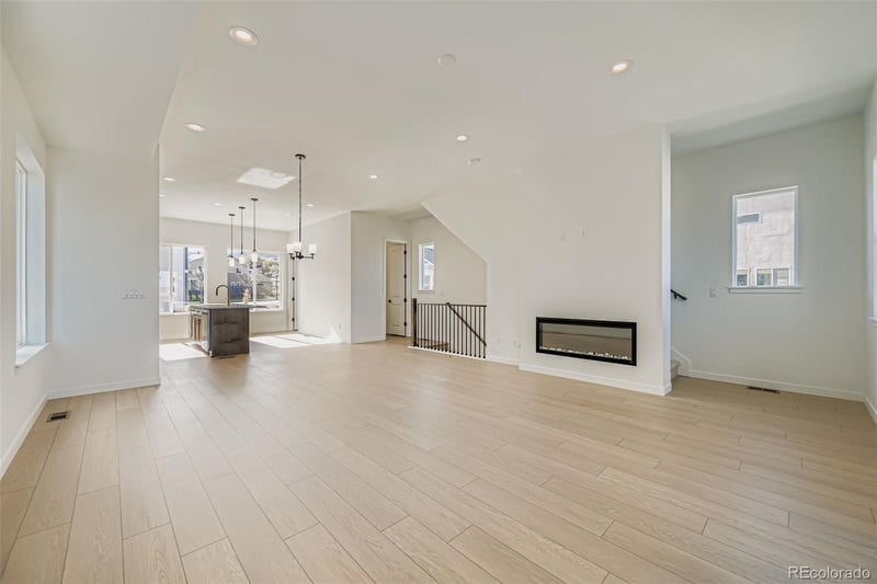 1735 Keystone Crest Ln, Colorado Springs, CO 80905