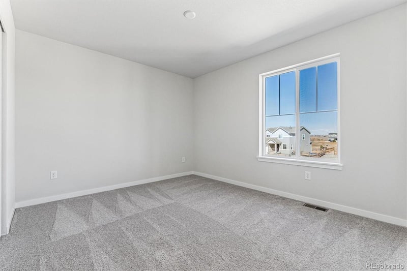 5816 Farmstead Pl, Mead, CO 80504