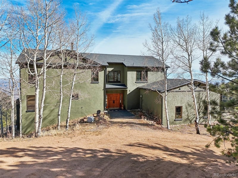 1417 Forest Rd, Manitou Springs, CO 80829
