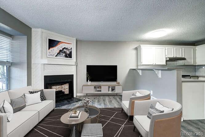 18131 Arizona Ave #F, Aurora, CO 80017