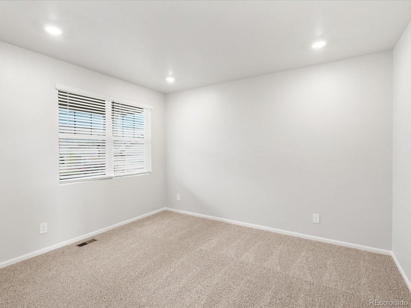 17698 90th Pl, Commerce, CO 80022