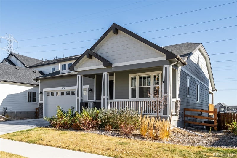 5194 Queen Ct, Arvada, CO 80002