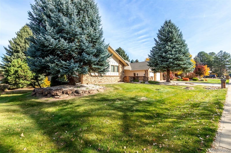 12081 W 54th Ave, Arvada, CO 80002