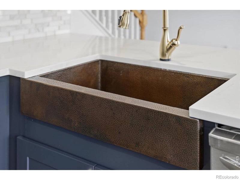 3901 Heatherwood Cir, Johnstown, CO 80534