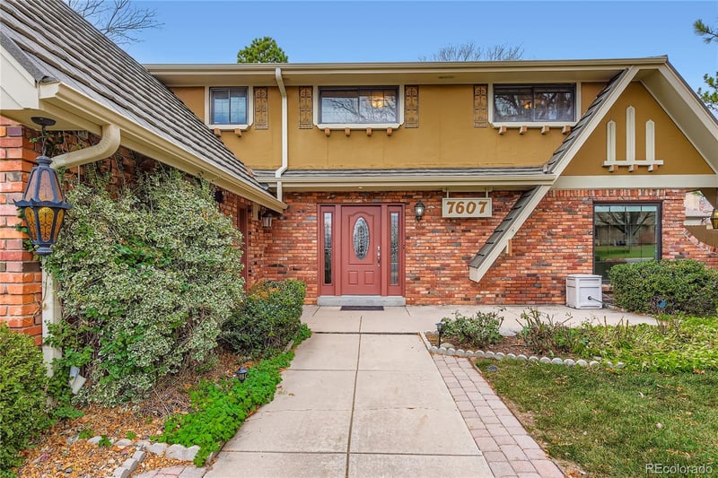 7607 Pierce Way, Littleton, CO 80128