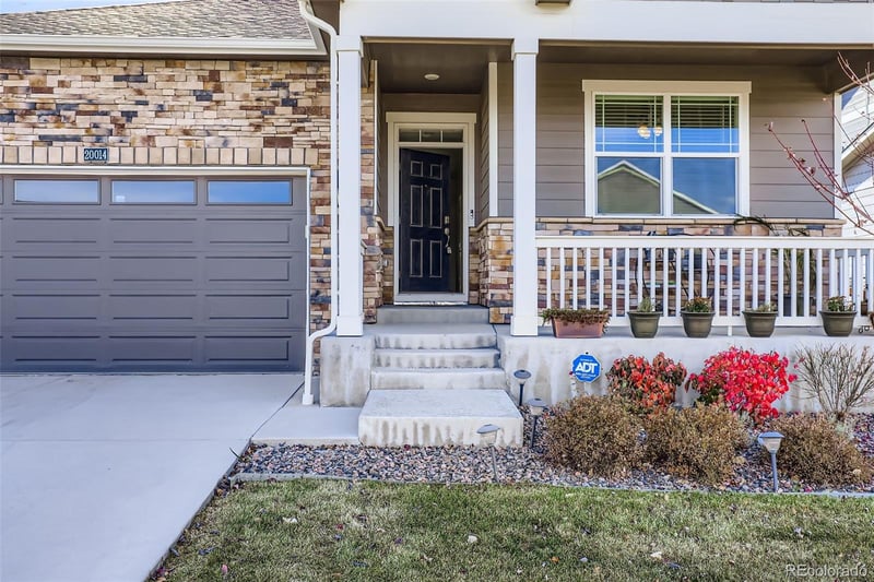 20014 62nd Dr, Aurora, CO 80019