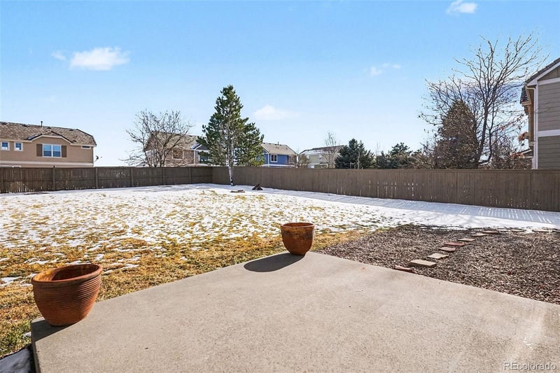 90 Falmouth St, Castle Rock, CO 80104