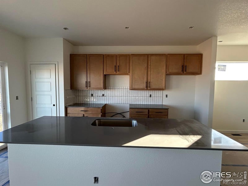 210 Dawn Dr, Hudson, CO 80642