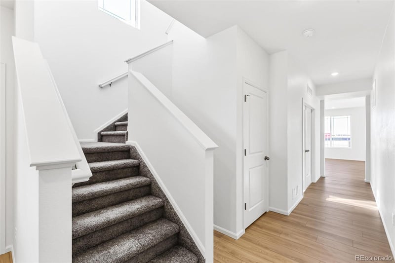 1642 Gold Bug Way, Aurora, CO 80018