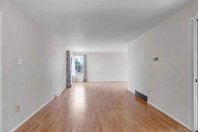 6476 Monticello Ave, Littleton, CO 80128