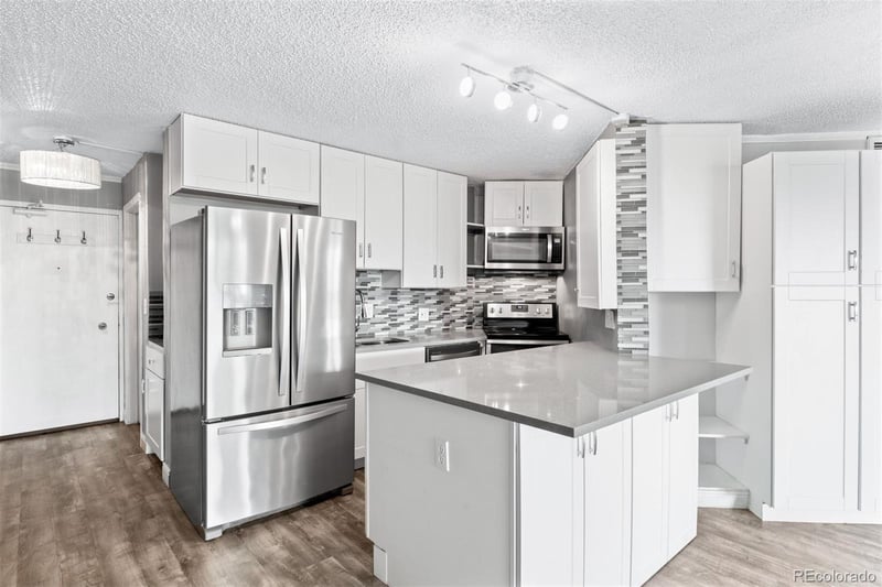 550 12th Ave #401, Denver, CO 80203