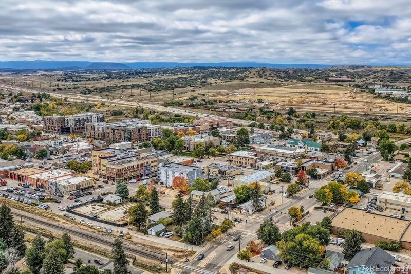 422 Perry St, Castle Rock, CO 80104